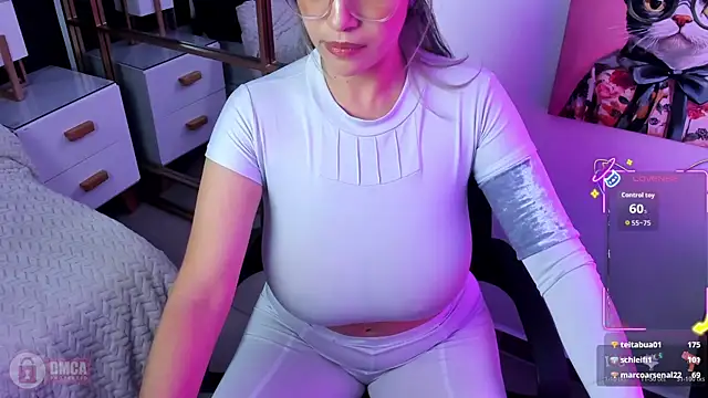 Roxy_clark webcam
