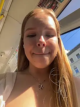 Liza_risky webcam