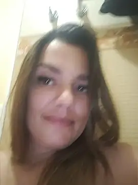 KrissSexi live cam on StripChat