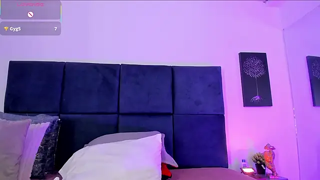 april_jones05 webcam