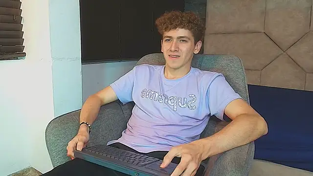 Tyler_Mcrey webcam