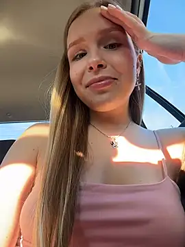 Liza_risky webcam