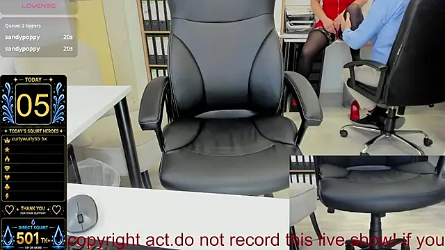 squirt_milf_viktoria live sex cam