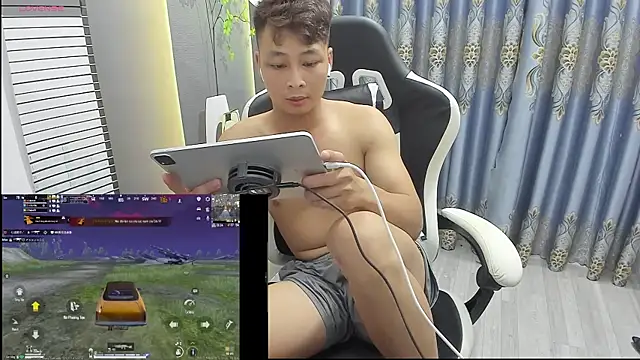 Naughty___asian webcam