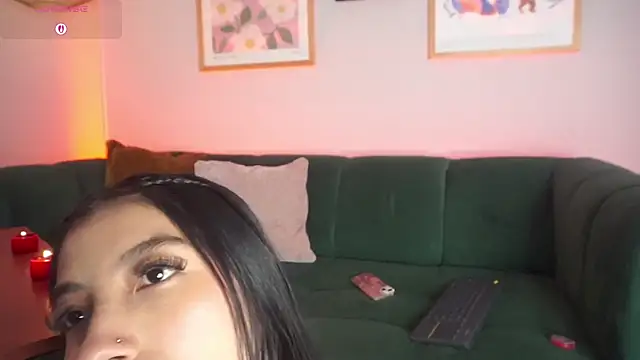 Tiffany_Low Live Web Cam Show