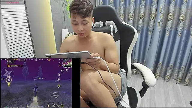 Naughty___asian webcam