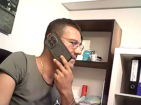 mastercharisma35 webcam