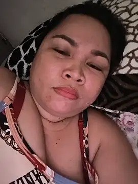 Sweetlorie_83 webcam