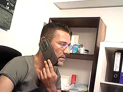 mastercharisma35 webcam