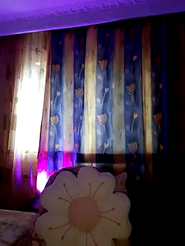 LunaBlaise webcam