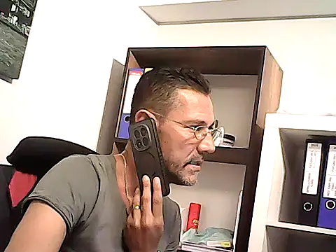 mastercharisma35 webcam