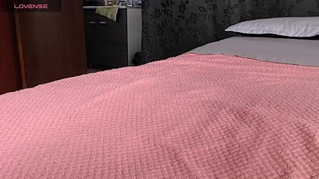 miia-big1boobs_ webcam