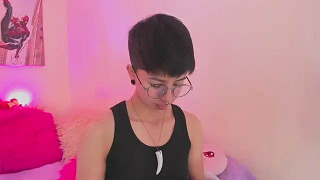 tommy_blue webcam