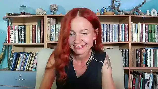 Foxilady357 webcam