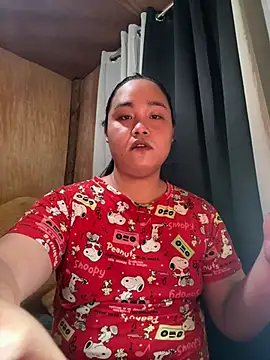 _Lylia webcam
