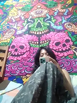 YourHotMenxie18 webcam