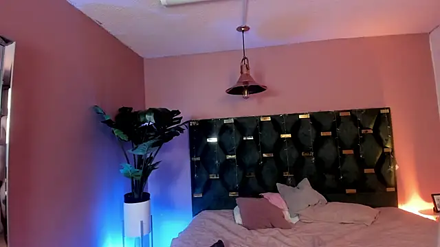Velvet_Dreamss webcam