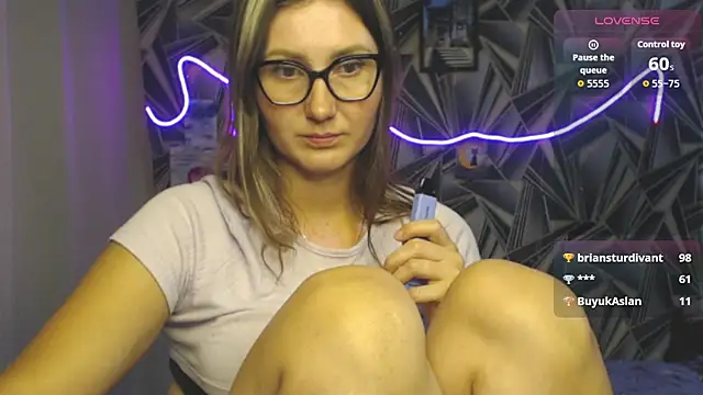 NikkiKisss webcam