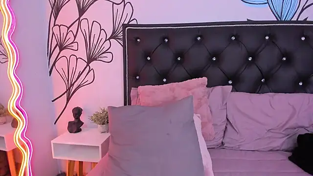 Sweet_Ariadna_ webcam