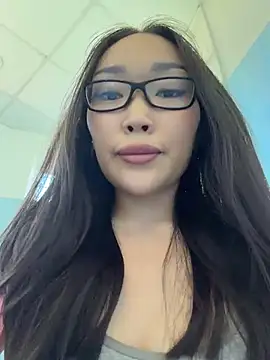 trytomakememoam webcam