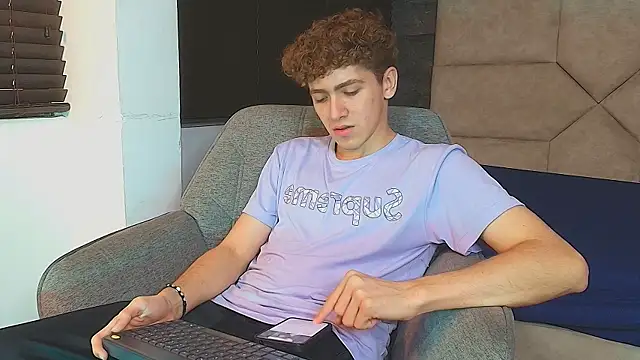 Tyler_Mcrey webcam