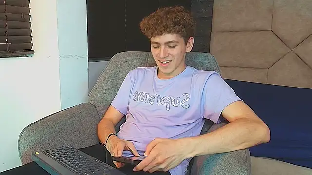 Tyler_Mcrey webcam
