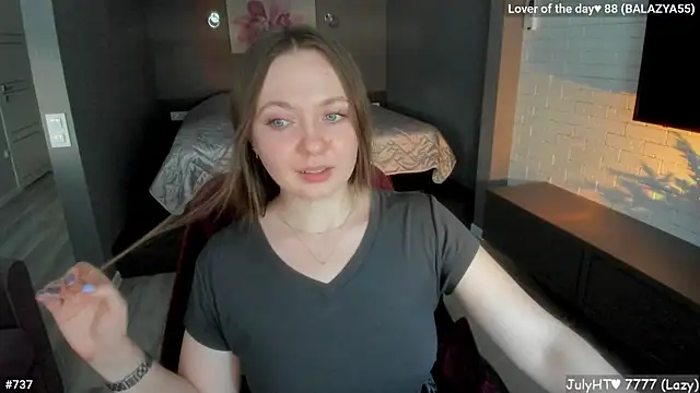 LizaGost live cam on StripChat