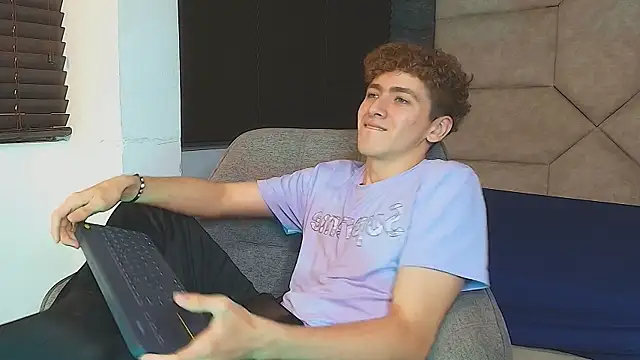 Tyler_Mcrey webcam