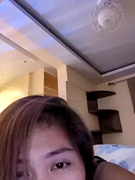 25sweetlilbunny webcam