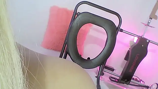 karol_stom webcam