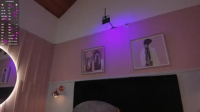 elodie_walker webcam