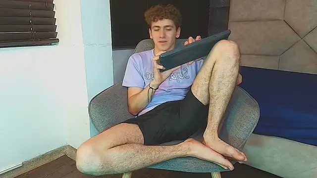 Tyler_Mcrey webcam