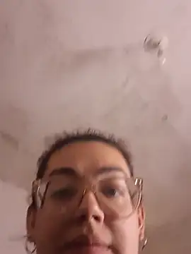LaColoFree69 webcam