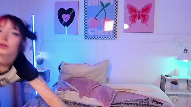 Zoe_Lynch_ webcam