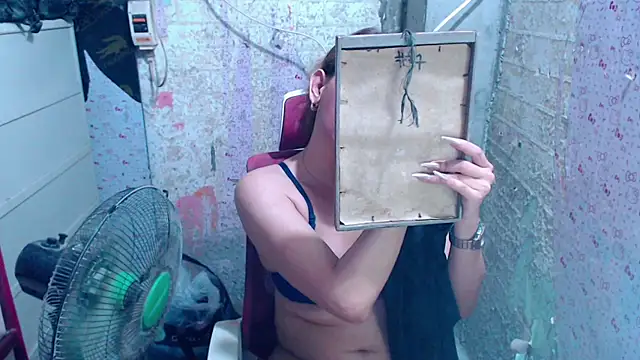 JuicyFoxCock webcam