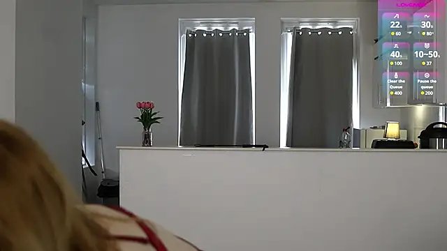 MiaMoon_ webcam