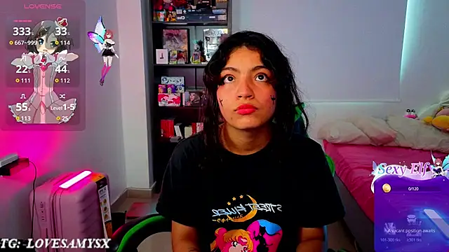 Lovelyamyy webcam