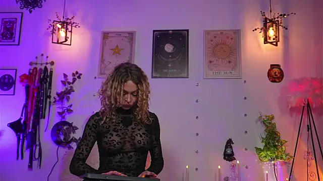 curlynatashaa webcam
