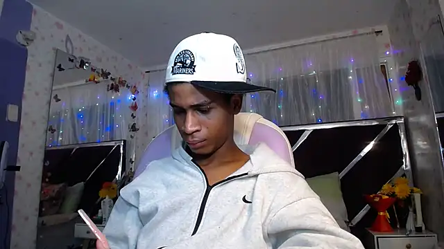 Santy_bigcock_01 webcam