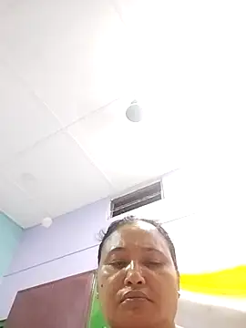 Rashi_bhabi webcam