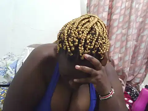 yummyqueen254 webcam