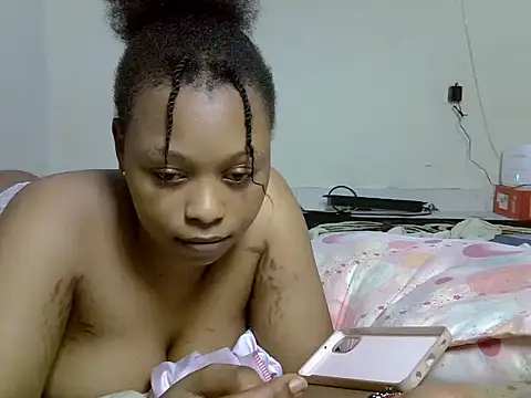 BIGASS_DIANAH webcam