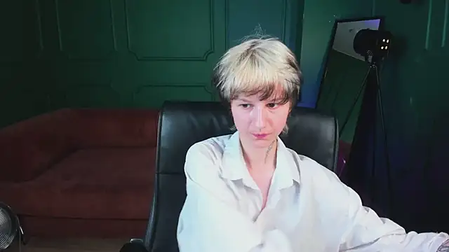 Senpai_Sins webcam