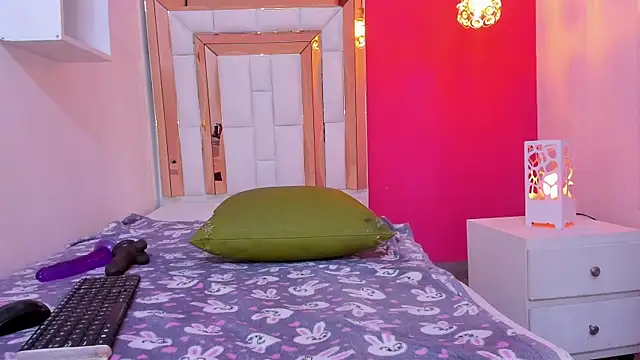 Christy_hot69