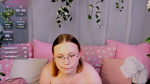 Tina_Walker webcam