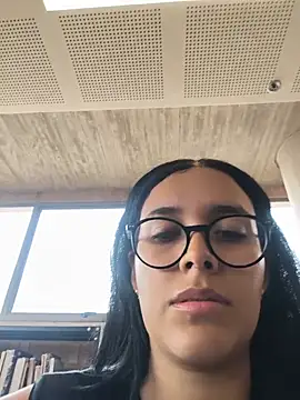 Annya-sweet webcam