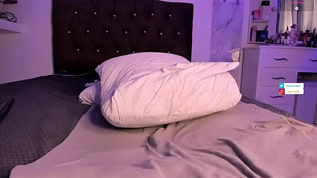 alysson_18 webcam