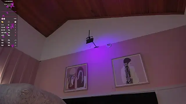 elodie_walker webcam