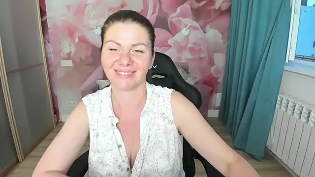 LunaKissesx webcam