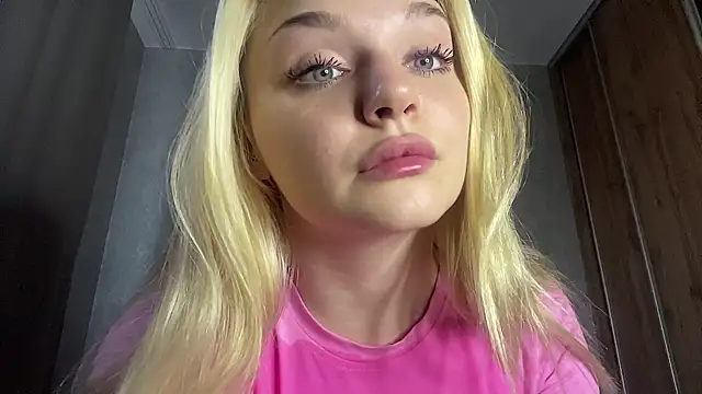 EvelynStars webcam
